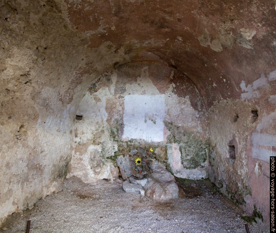 Intérieur de la Chapelle St. Pancrace. Photo © André M. Winter