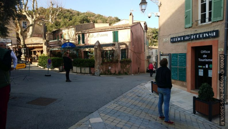 Le Café de l'Ormeau à Ramatuelle. Photo © André M. Winter