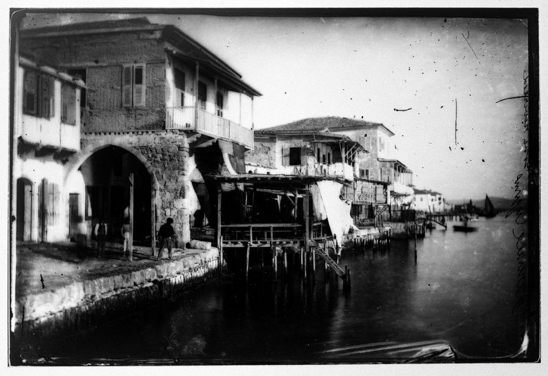 Larnaca en 1878. Photo: John Thomson