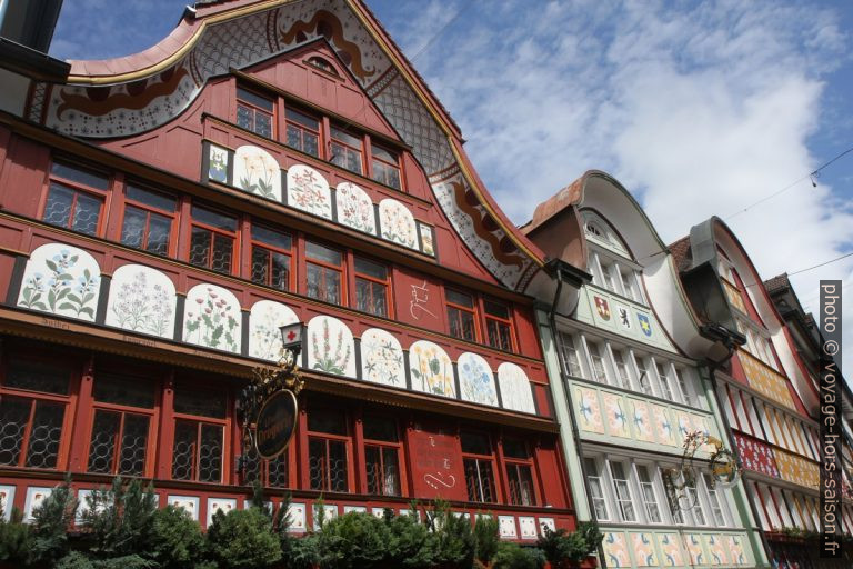 Façades de la rue marchande d'Appenzell. Photo © Alex Medwedeff