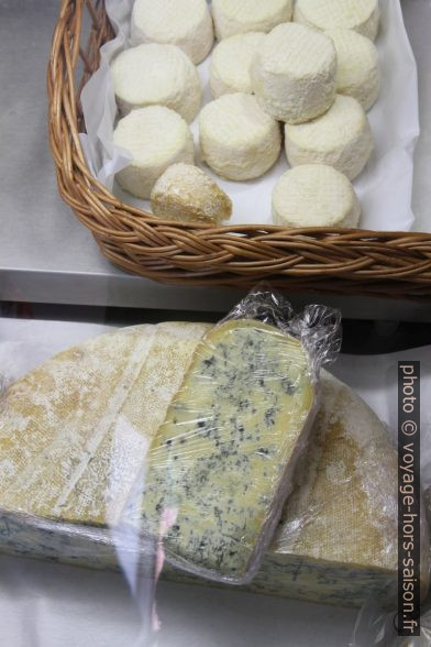 Fromages du Jura. Photo © Alex Medwedeff