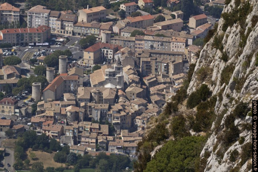 Vue vers le centre de Sisteron. Photo © André M. Winter
