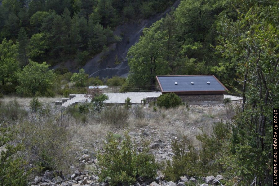 Site de l'ichtyosaure de la Robine vu d'en haut. Photo © André M. Winter