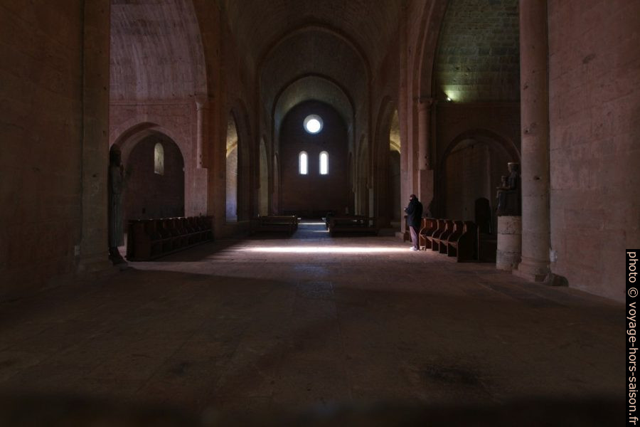 Croisée du Transept de l'église abbatiale du Thoronet. Photo © André M. Winter