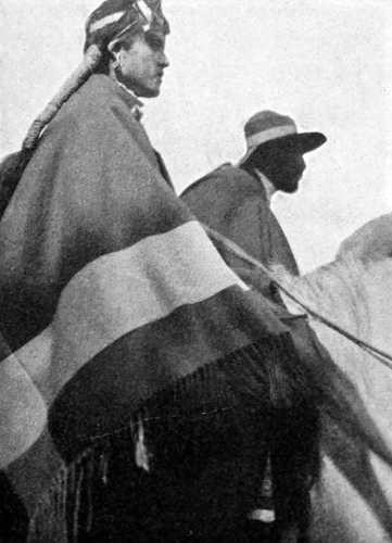 Femme mapuche à cheval