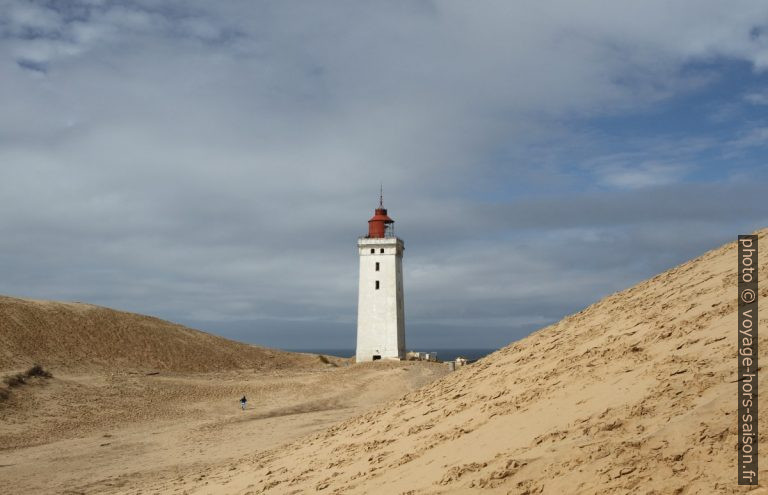 La dune Rubjerg Knude et le pharet. Photo © Alex Medwedeff