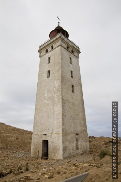 Vieux phare désarmé de Rubjerg Knude. Photo © André M. Winter