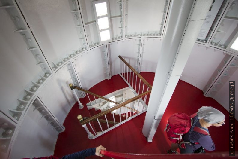 Niveau intermédiaire dans la tour du phare de Lindesnes. Photo © André M. Winter