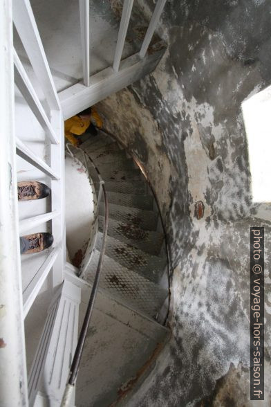 Escalier dans la tour du Phare de Lista. Photo © André M. Winter