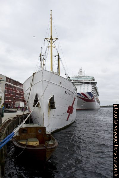 Bateau-hôpital Rogalan à Stavanger. Photo © Alex Medwedeff