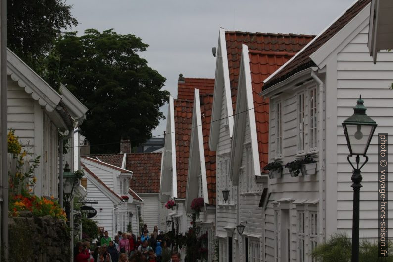 Vieilles maisons blanches de Gamle Stavanger. Photo © André M. Winter