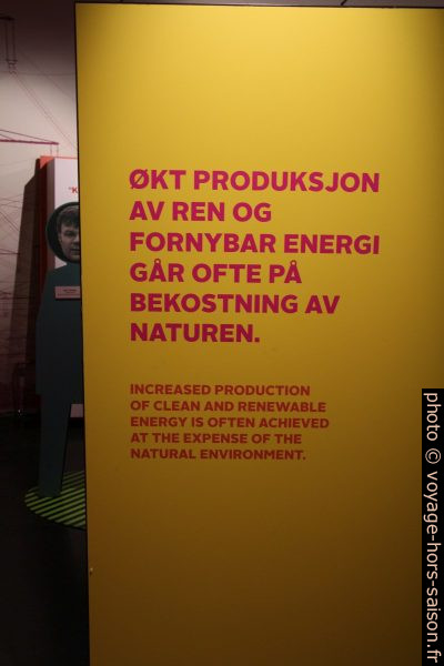 Propagande contre les énergies renouvelables. Photo © André M. Winter