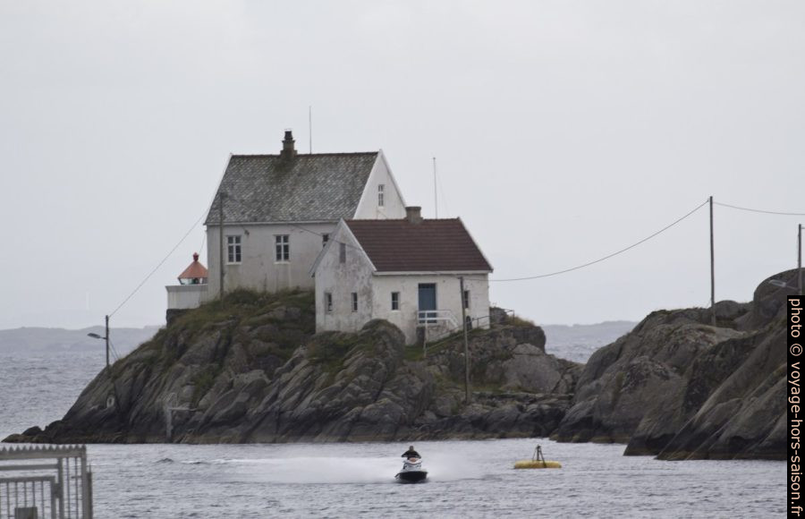 Vikaholmen Fyr. Photo © André M. Winter