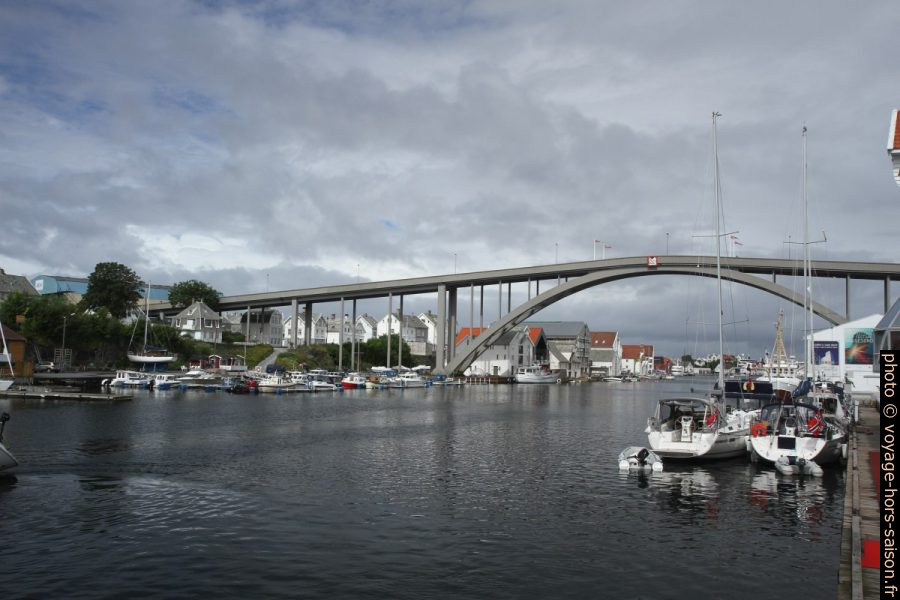 Pont de Risøya à Haugesund. Photo © Alex Medwedeff