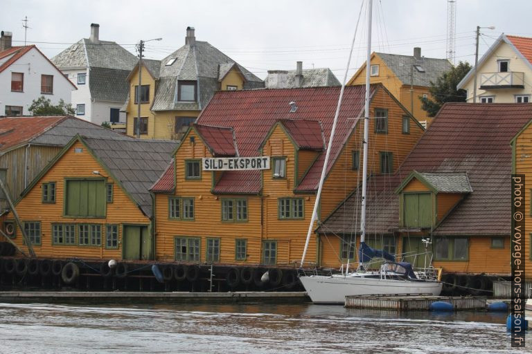 Ancien hangar d'export de hareng (Sild Eksport). Photo © André M. Winter