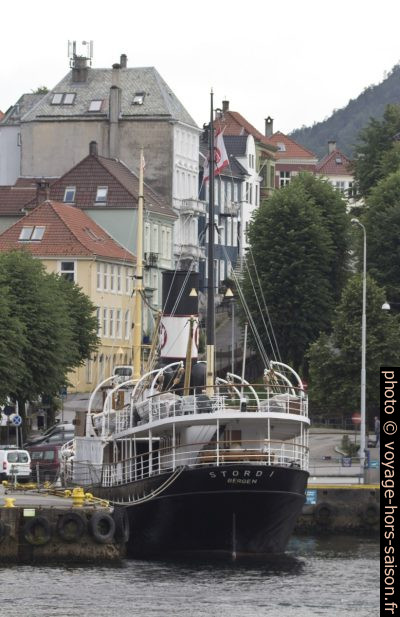 Bateau à vapeur historique Stord I à Bergen. Photo © André M. Winter
