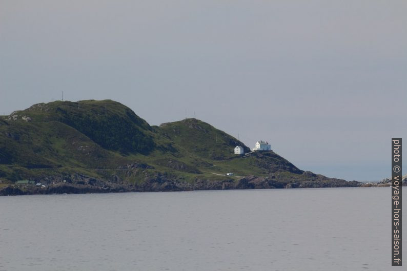 Le phare de Kråkenes au sud. Photo © André M. Winter