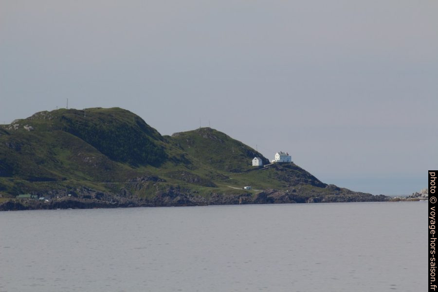 Le phare de Kråkenes au sud. Photo © André M. Winter