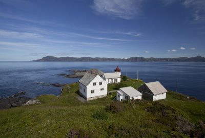 Vue retour sur Skongenes et Stadlandet. Photo © André M. Winter