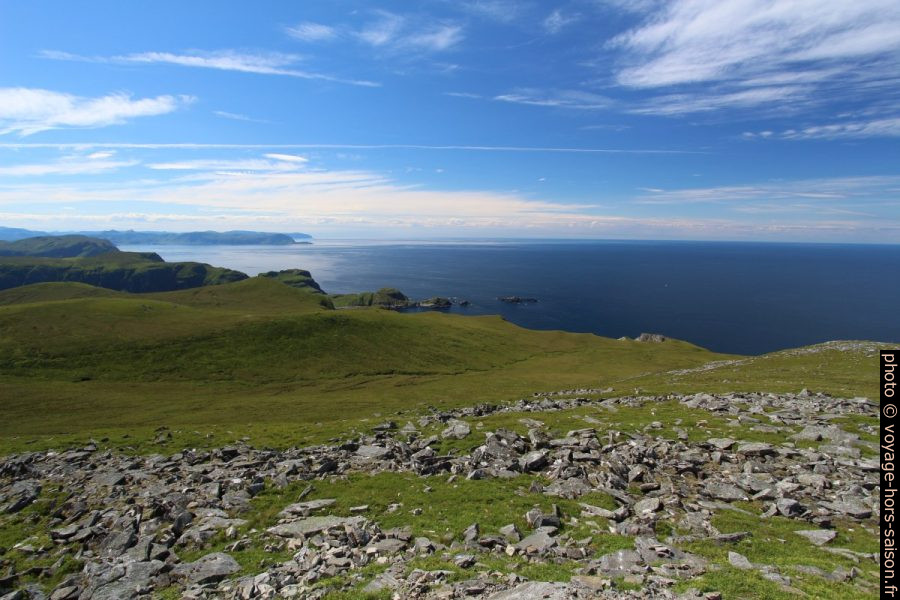 Vue de Kjerringa sur Stadlandet vers l'ouest. Photo © André M. Winter