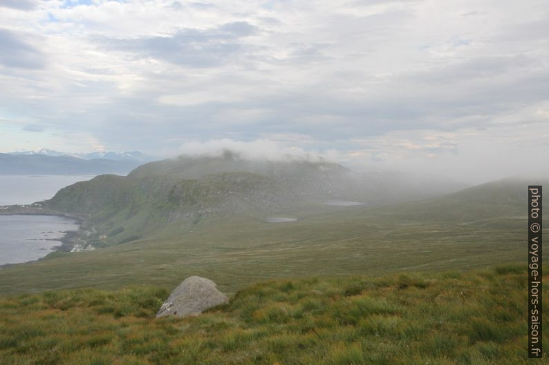 Plateau marécageux Myrane au centre Runde. Photo © Alex Medwedeff