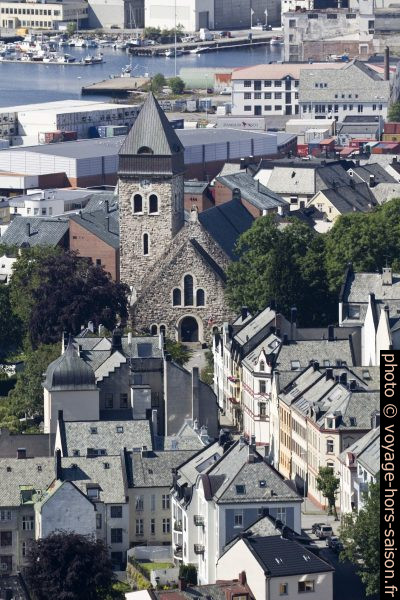 Église de Ålesund. Photo © André M. Winter