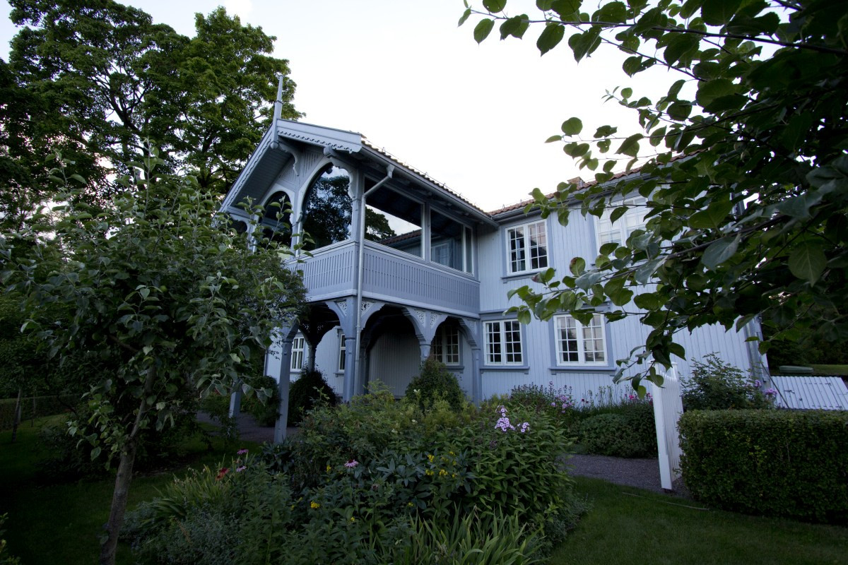 Véranda de Fåbro gård. Photo © André M. Winter