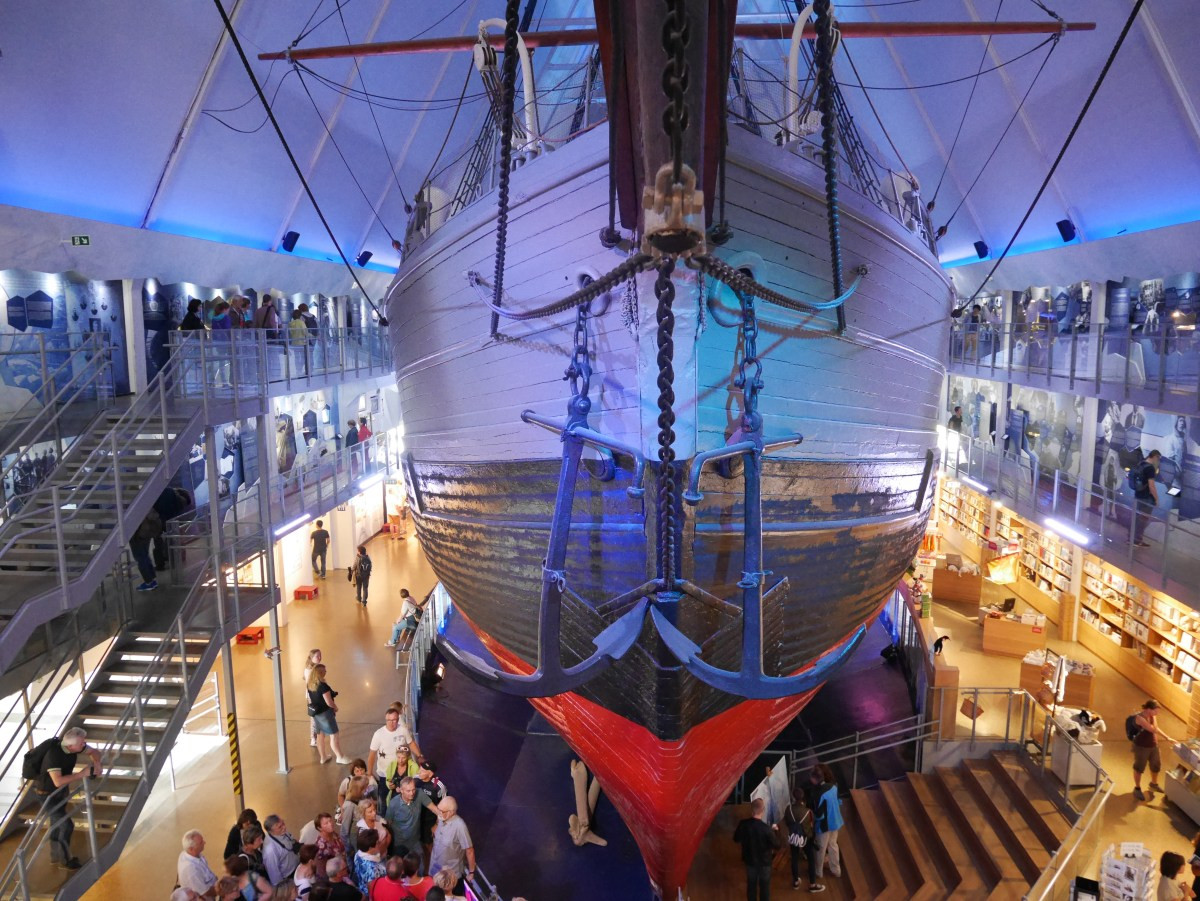 Vue de la proue du Fram dans l'axe du navire. Photo © Nicolas Medwedeff