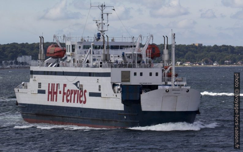 HH-Ferry Mercandia IV entre Helsingør et Helsingborg. Photo © André M. Winter