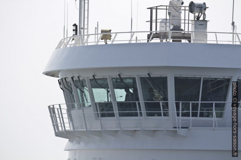 Passerelle de navigation du ferry Schleswig-Holstein. Photo © André M. Winter