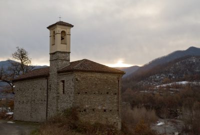 Chapelle Santa Maria Annunziata au lever du soleil. Photo © Alex Medwedeff