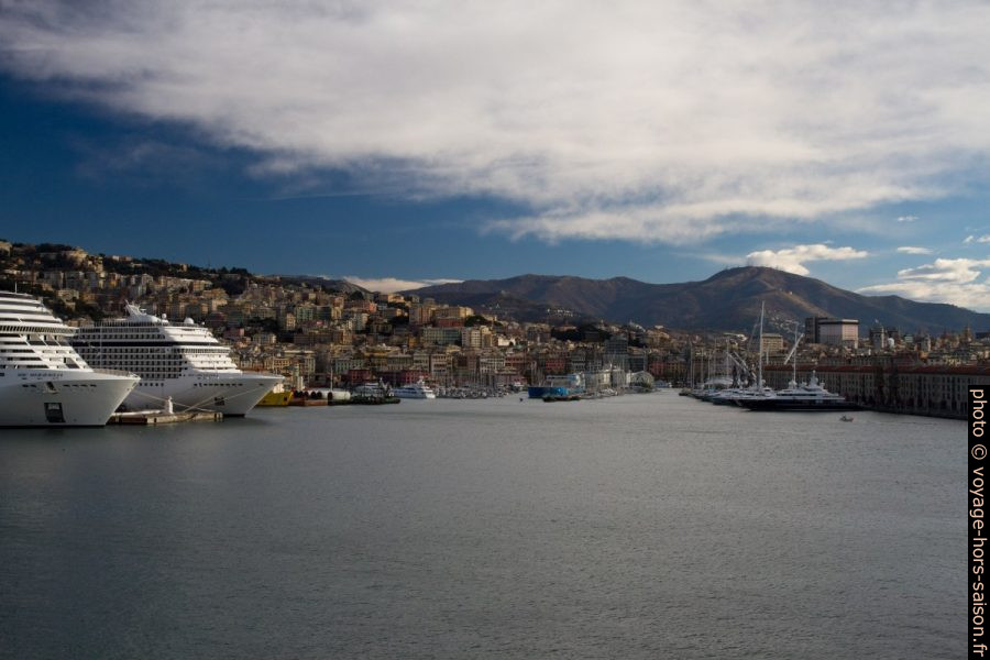 Porto Antico di Genova. Photo © Alex Medwedeff