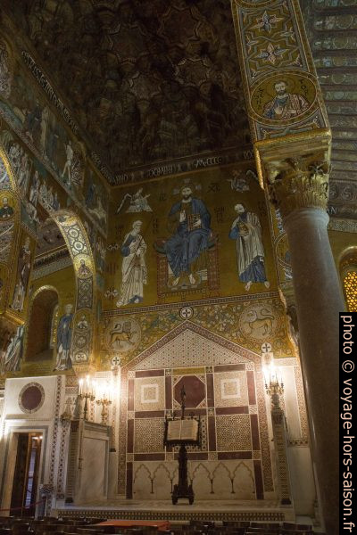Emplacement pour le trône dans la Chapelle Palatine de Palerme. Photo © Alex Medwedeff
