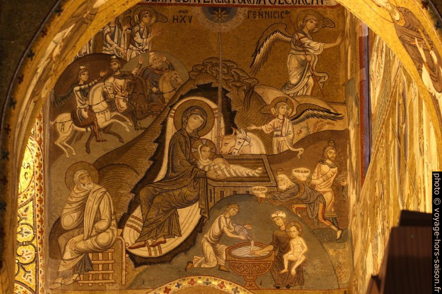 Scène de la nativité en mosaïque dans la Chapelle Palatine. Photo © André M. Winter