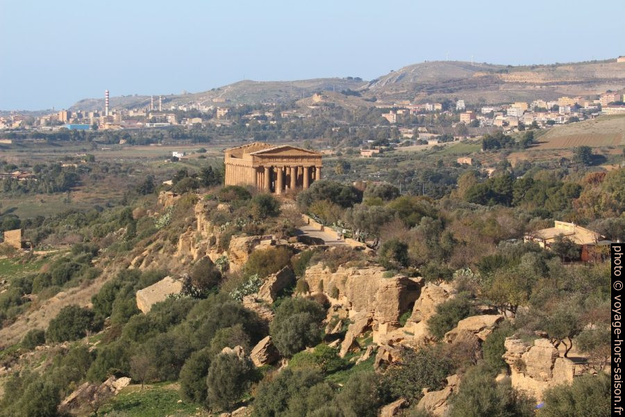 Temple de la Concorde sur la crête de la «Vallée» des Temples. Photo © André M. Winter