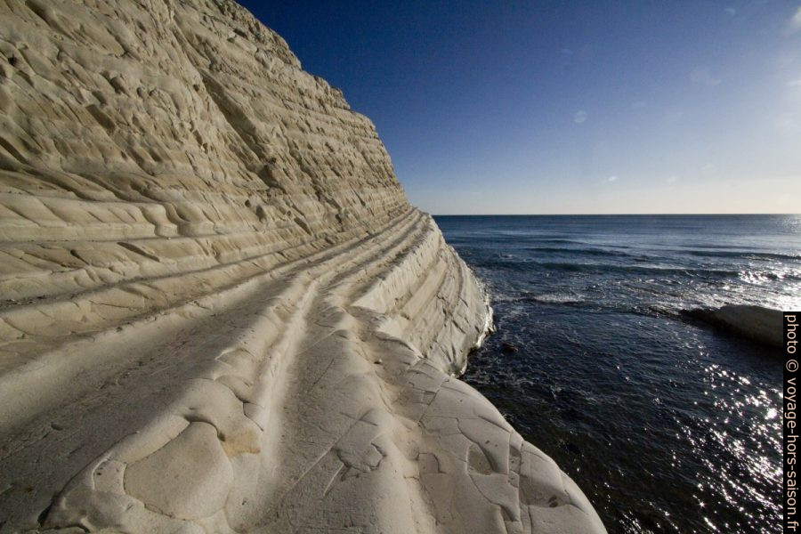 Partie étroite du niveau intermédiaire de la Scala dei Turchi. Photo © André M. Winter