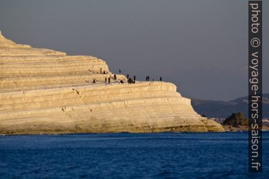 Personnes sur la Scala dei Turchi. Photo © André M. Winter