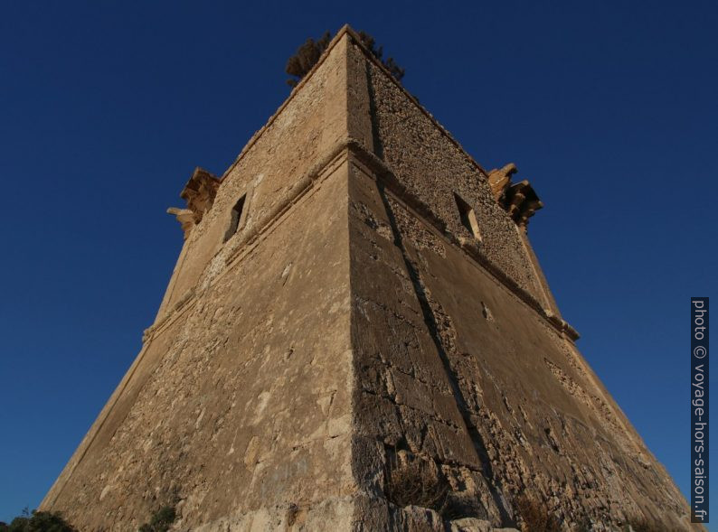 Torre Manfria. Photo © André M. Winter