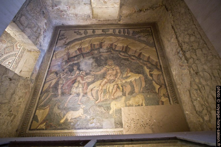 Mosaïque de Polyphème vaincu par Odysseus dans la Villa du Casale. Photo © André M. Winter