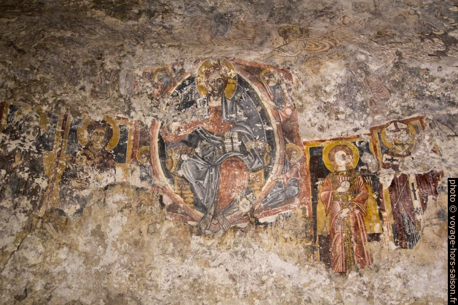 Fresques de la Chiesa Rupestre di San Nicolò Inferiore di Modica. Photo © André M. Winter