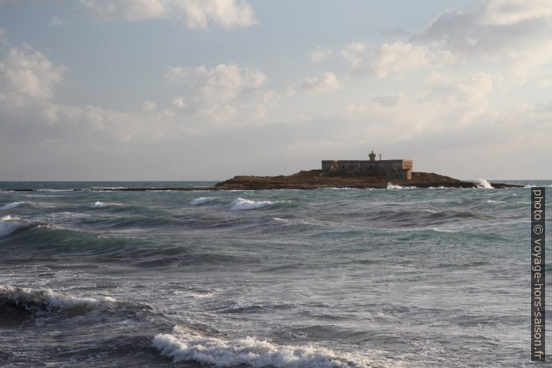 Isola delle Correnti. Photo © Alex Medwedeff