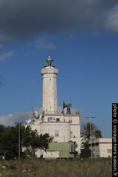 Phare Cozzo Spadaro à Portopalo di Capo Passero. Photo © Alex Medwedeff