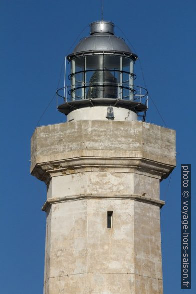 Lanterne du phare de Cozzo Spadaro. Photo © André M. Winter