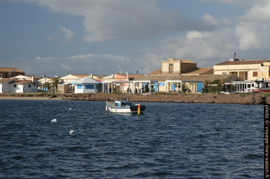 Baie de Marzamemi. Photo © Alex Medwedeff