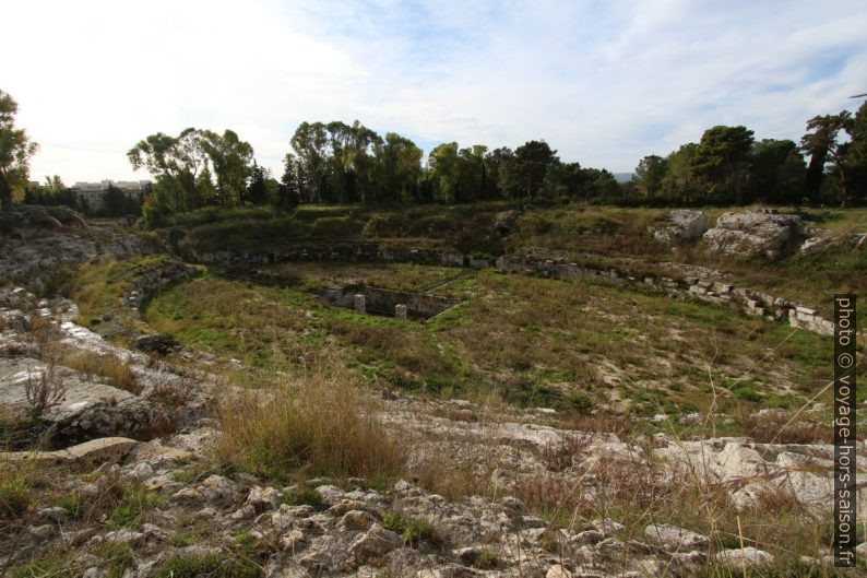 Amphithéâtre ovale de Syracuse. Photo © André M. Winter