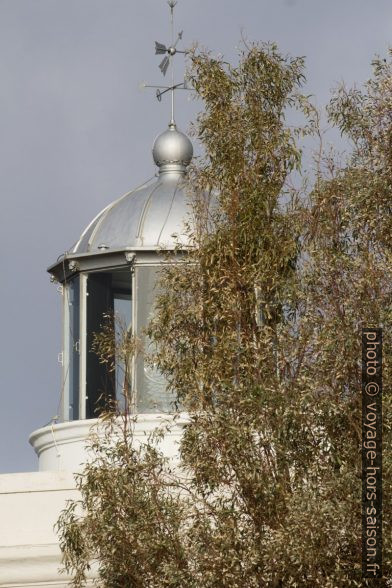 Lanterne du phare de Capo Vaticano. Photo © André M. Winter