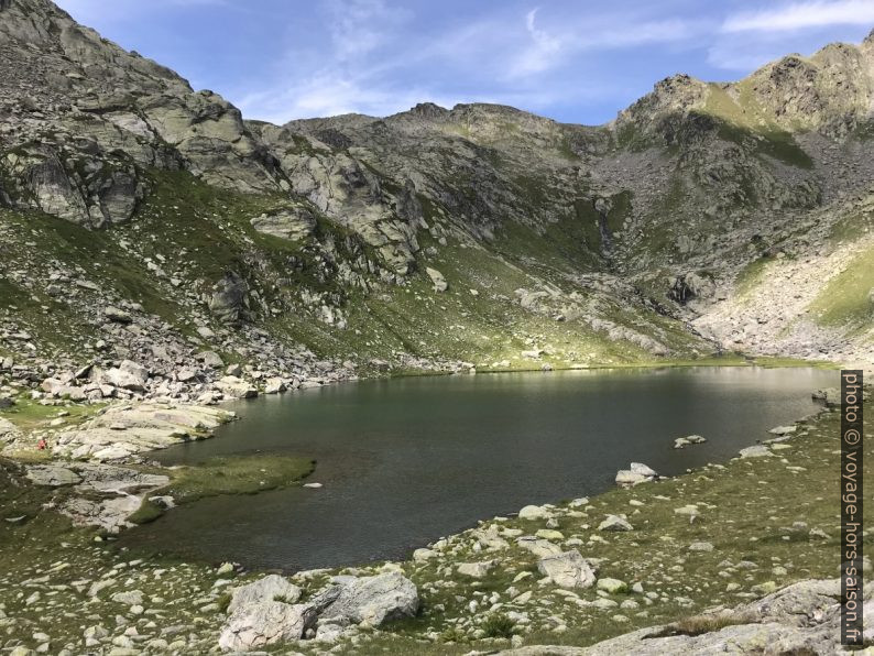 Lac du Petit et l'Arête du Tachuy. Photo © Alex Medwedeff