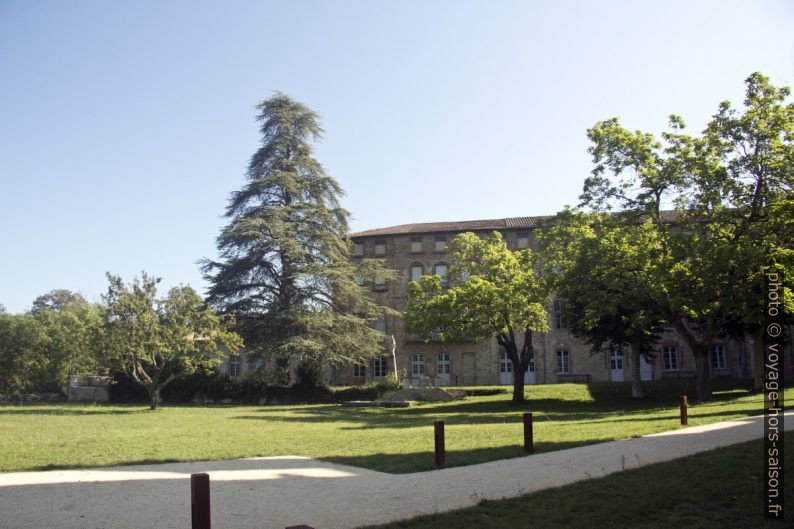 Professoir de l'Abbaye de St. Antoine. Photo © André M. Winter