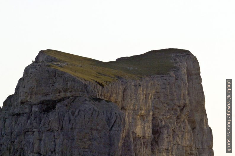 Plateau du Mont Aiguille au lever du soleil. Photo © André M. Winter