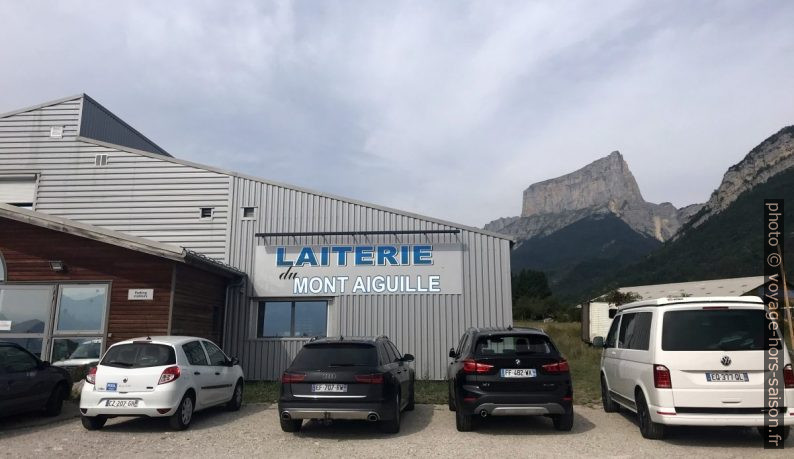 Laiterie du Mont-Aiguille à Clelles. Photo © Alex Medwedeff